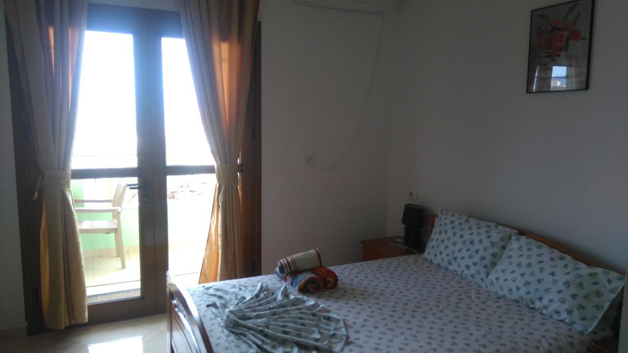 Jonny Guesthouse Ksamil Exteriér fotografie